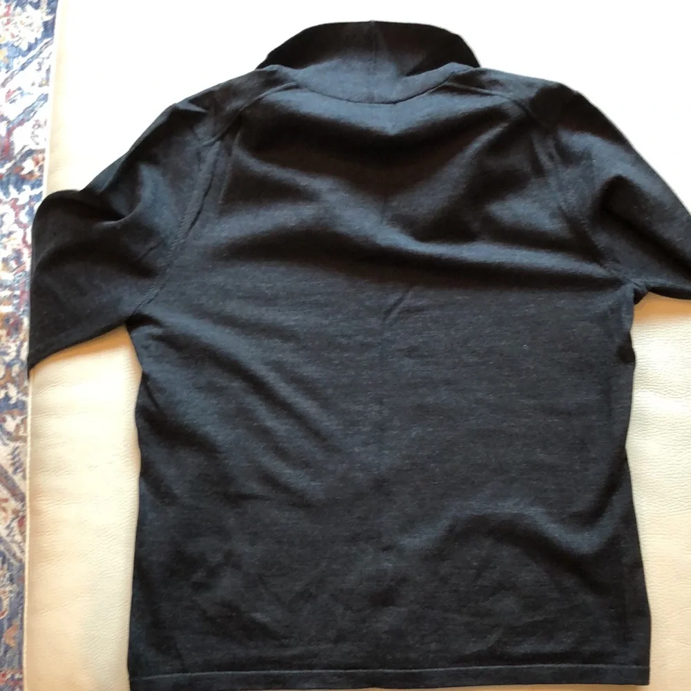 Liz Claiborne gray silk shawl collar sweater